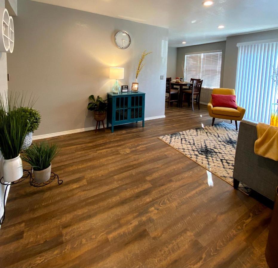 Evie'S Campus-Close 2 Bedroom Luxury Oklahoma City Exterior photo
